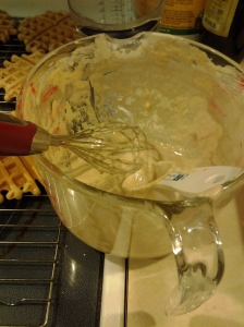 to save cleanup time, I use my 8-cup pyrex measuring cup to mix & scoop out of. No sense cleaning a bowl & measuring cup!
